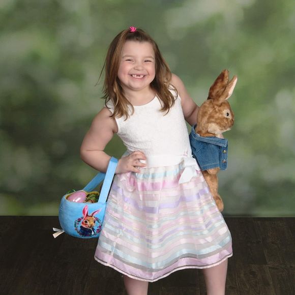 Meet your Posher, Kendra - Picture 1 of 1